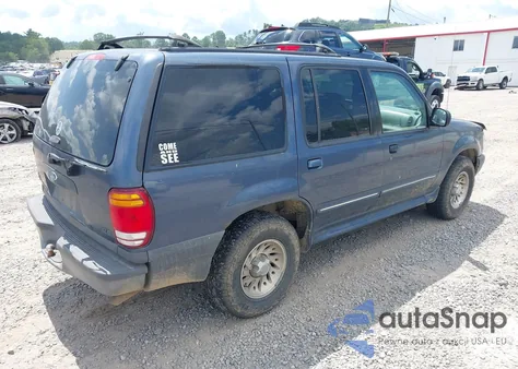 2000 Ford Explorer Xls из США, поврежденный, VIN 1FMZU72X3YUA27739